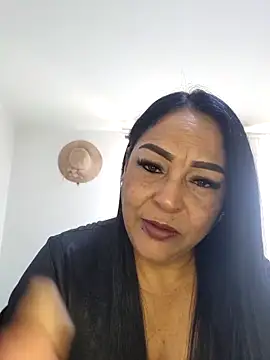 Gina Myers online show from November 16, 2025, 2:55 pm