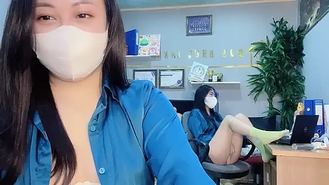 Snapshot of Bamboo_Swetie chatting on December 20, 2024, 4:31 am Bamboo Swetie online show from December 20, 2024, 4:31 am