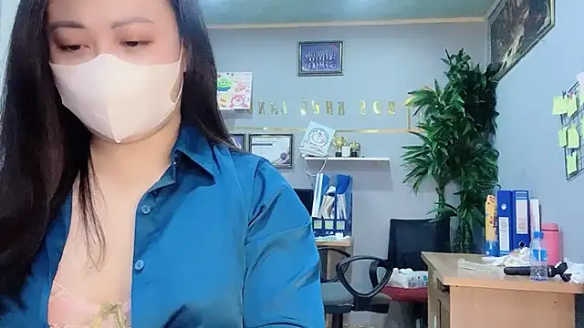 Snapshot of Bamboo_Swetie chatting on December 26, 2024, 3:38 am Bamboo Swetie online show from December 26, 2024, 3:38 am