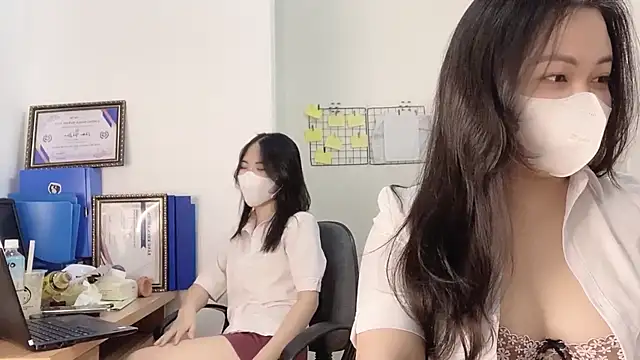 Snapshot of Bamboo_Swetie chatting on March 5, 2025, 1:39 pm Bamboo Swetie online show from March 5, 2025, 1:39 pm