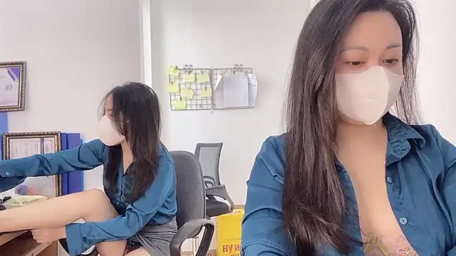 Snapshot of Bamboo_Swetie chatting on March 19, 2025, 4:03 am Bamboo Swetie online show from March 19, 2025, 4:03 am