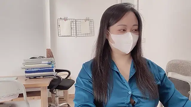 Snapshot of Bamboo_Swetie chatting on September 12, 2025, 3:06 am Bamboo Swetie online show from September 12, 2025, 3:06 am