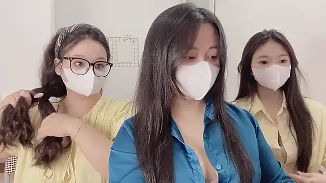 Snapshot of Bamboo_Swetie chatting on October 23, 2025, 3:00 pm Bamboo Swetie online show from October 23, 2025, 3:00 pm