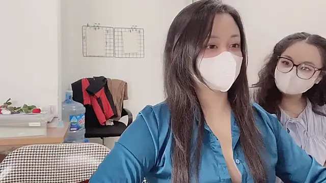 Snapshot of Bamboo_Swetie chatting on November 19, 2025, 3:45 pm Bamboo Swetie online show from November 19, 2025, 3:45 pm