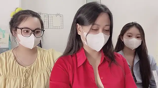 Snapshot of Bamboo_Swetie chatting on November 24, 2025, 3:45 pm Bamboo Swetie online show from November 24, 2025, 3:45 pm