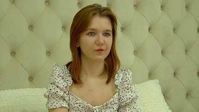 LessySmith online show from February 2, 2025, 7:14 pm