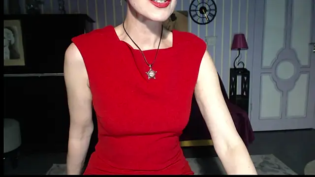 Snapshot of Marquise555 chatting on September 15, 2025, 5:35 pm Marquise555 online show from September 15, 2025, 5:35 pm