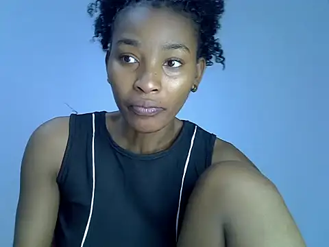 cute-alexis online show from September 12, 2025, 8:47 am