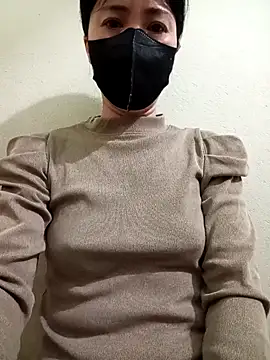 Snapshot of YunLem chatting on February 10, 2025, 2:05 pm YunLem online show from February 10, 2025, 2:05 pm