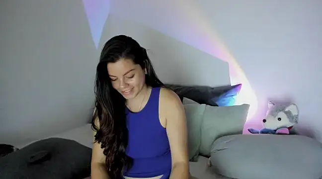 CherryBlossomm  online show from February 4, 2025, 4:26 am