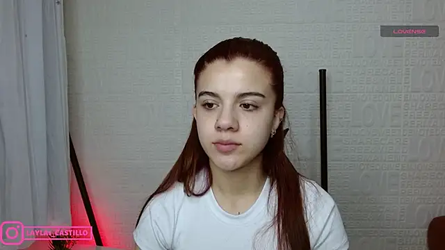 Layla castilloo online show from March 8, 2025, 1:03 pm