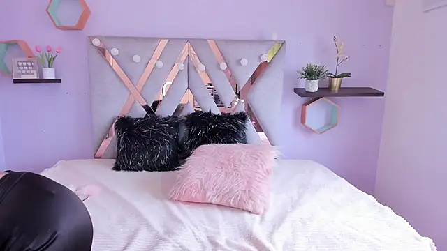 Snapshot of Esteff__o2 chatting on January 16, 2025, 7:41 pm Esteff o2 online show from January 16, 2025, 7:41 pm