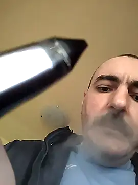 Snapshot of Maryo0001 chatting on November 9, 2025, 10:46 am Maryo0001 online show from November 9, 2025, 10:46 am