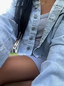 Snapshot of NAUGHTY_LITTLE_18 chatting on October 6, 2025, 9:12 pm NAUGHTY LITTLE 18 online show from October 6, 2025, 9:12 pm