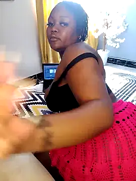 Snapshot of Cherriikenzie chatting on November 8, 2025, 11:32 am Cherriikenzie online show from November 8, 2025, 11:32 am