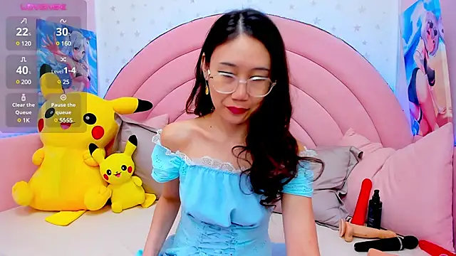 Nao  Chan  online show from March 13, 2025, 1:32 am