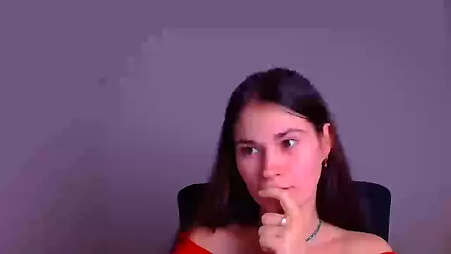 Loon Amore online show from December 24, 2024, 10:39 pm