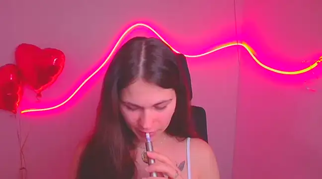 Loon Amore online show from February 27, 2025, 8:09 pm