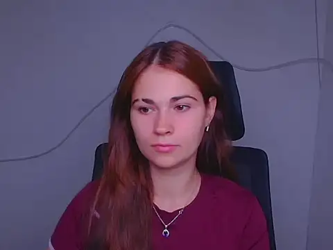 Loon Amore online show from September 17, 2025, 6:26 am