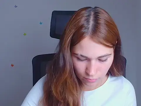 Loon Amore online show from September 21, 2025, 6:26 am