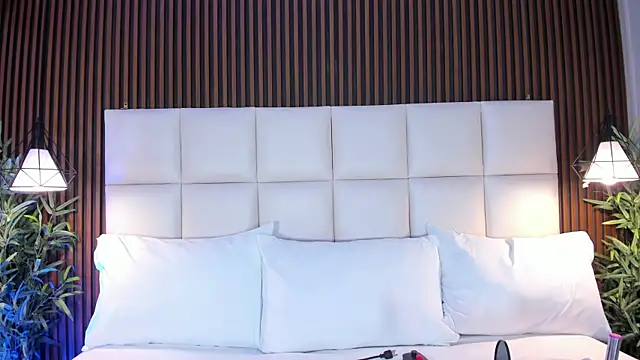 Snapshot of CailynBrowm chatting on November 12, 2025, 4:35 am CailynBrowm online show from November 12, 2025, 4:35 am