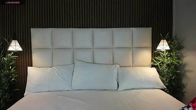 Snapshot of CailynBrowm chatting on November 14, 2025, 4:33 am CailynBrowm online show from November 14, 2025, 4:33 am