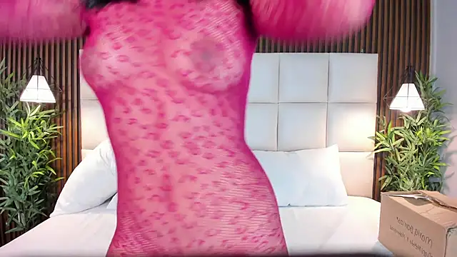 Snapshot of CailynBrowm chatting on November 30, 2025, 12:20 pm CailynBrowm online show from November 30, 2025, 12:20 pm