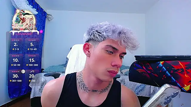 thiagomurphyy online show from December 27, 2024, 3:53 am