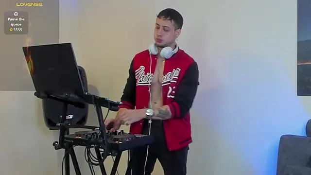 matt saill online show from September 14, 2025, 2:11 am