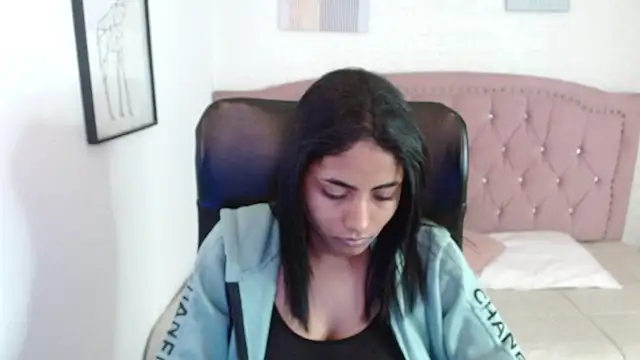 shaneelle online show from October 29, 2025, 3:09 am