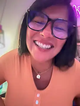 Snapshot of Saorii_kiido chatting on February 20, 2025, 4:18 am Saorii kiido online show from February 20, 2025, 4:18 am