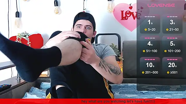 Snapshot of CarterCole chatting on February 7, 2025, 7:40 am CarterCole online show from February 7, 2025, 7:40 am