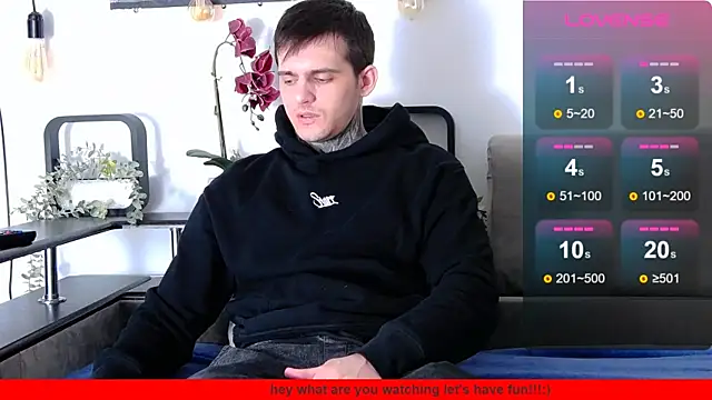 Snapshot of CarterCole chatting on March 23, 2025, 8:04 am CarterCole online show from March 23, 2025, 8:04 am