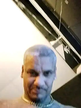 Snapshot of cozydadd chatting on December 15, 2024, 4:29 am cozydadd online show from December 15, 2024, 4:29 am