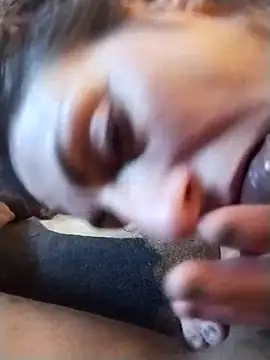 Snapshot of cozydadd chatting on January 24, 2025, 6:25 pm cozydadd online show from January 24, 2025, 6:25 pm