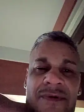 Snapshot of cozydadd chatting on October 30, 2025, 5:53 am cozydadd online show from October 30, 2025, 5:53 am