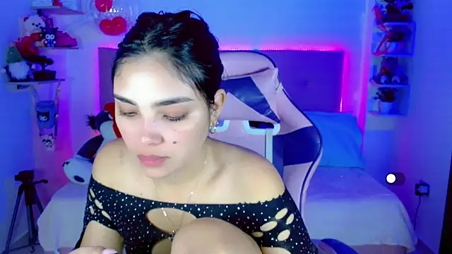 Kylie brokee online show from December 18, 2024, 9:08 pm