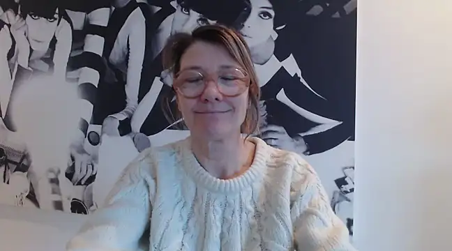 Snapshot of godinflower chatting on January 7, 2025, 3:33 pm godinflower online show from January 7, 2025, 3:33 pm