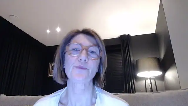 Snapshot of godinflower chatting on February 10, 2025, 8:00 pm godinflower online show from February 10, 2025, 8:00 pm