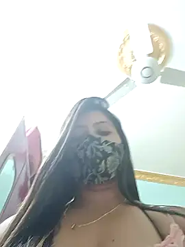 SANAYA ROY online show from February 4, 2025, 9:49 am