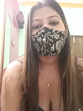 SANAYA ROY online show from February 18, 2025, 4:16 pm