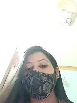 SANAYA ROY online show from September 8, 2025, 7:24 pm