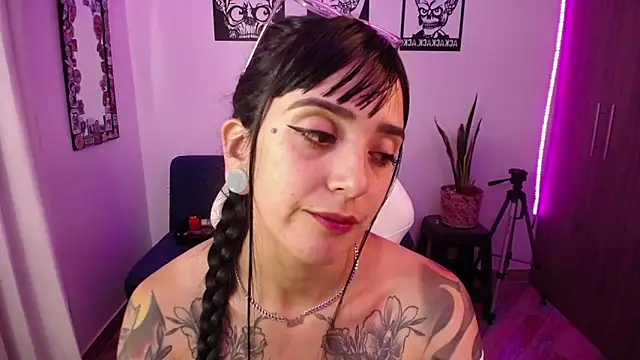 hibridaaa20 online show from September 25, 2025, 12:36 am