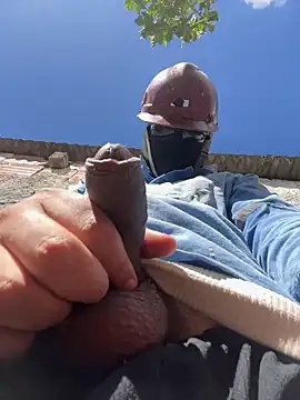 Snapshot of king_cum_ chatting on November 12, 2025, 11:10 am king cum online show from November 12, 2025, 11:10 am