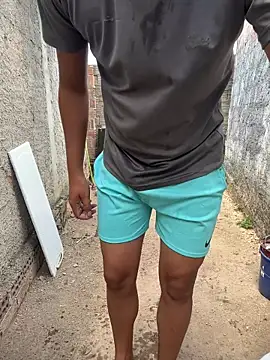 Snapshot of king_cum_ chatting on November 18, 2025, 4:44 pm king cum online show from November 18, 2025, 4:44 pm