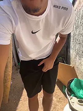 Snapshot of king_cum_ chatting on December 3, 2025, 11:41 am king cum online show from December 3, 2025, 11:41 am