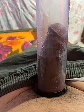 Snapshot of king_cum_ chatting on December 5, 2025, 2:58 pm king cum online show from December 5, 2025, 2:58 pm