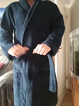 JulianJ50 online show from December 1, 2025, 9:25 am