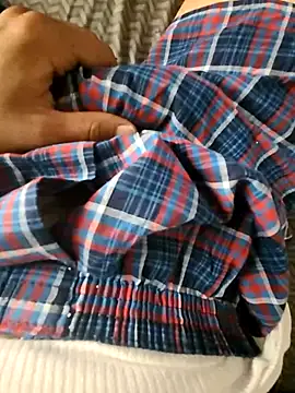 Snapshot of Swapurcrm chatting on March 18, 2025, 10:48 pm Swapurcrm online show from March 18, 2025, 10:48 pm