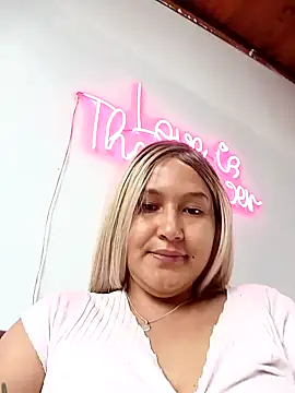 Snapshot of SamaraJay1 chatting on January 6, 2025, 1:08 pm SamaraJay1 online show from January 6, 2025, 1:08 pm